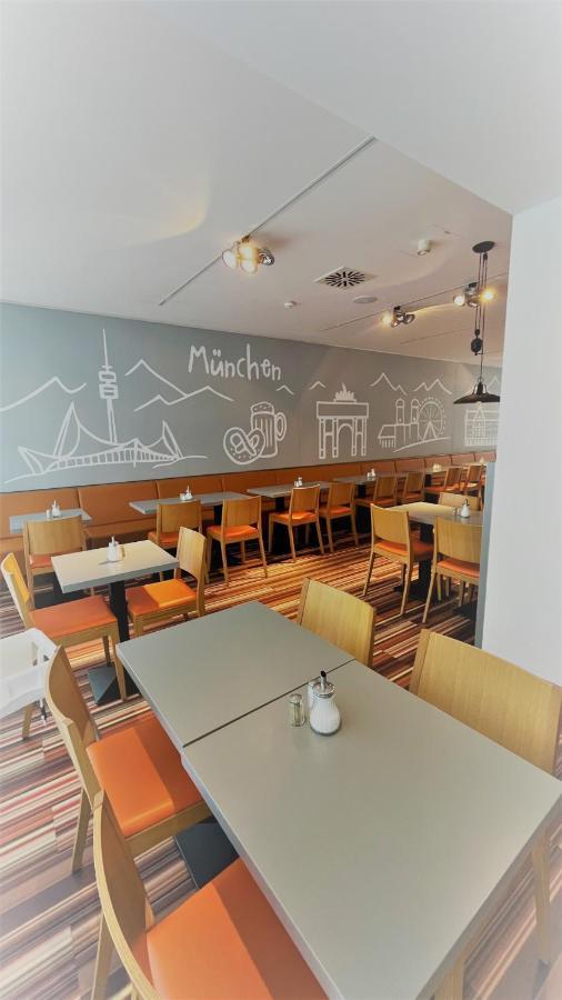 Hotel ibis Styles München Ost Messe Exterior foto